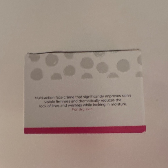 Perfectly Posh~DEFIANT~Gimme a Boost~Face Moisturizer-Dry Skin New:/Sealed - Picture 3 of 5